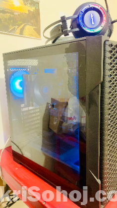 Desktop for sale